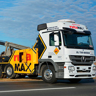 RutaMax | Remolques en Ruta | Traslado de vehículos | Auxilio | Flota